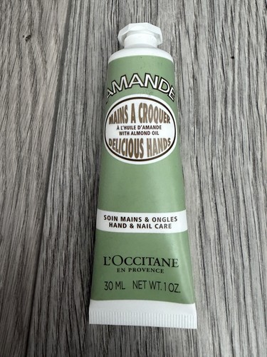Occitane amande - amande, (almond)